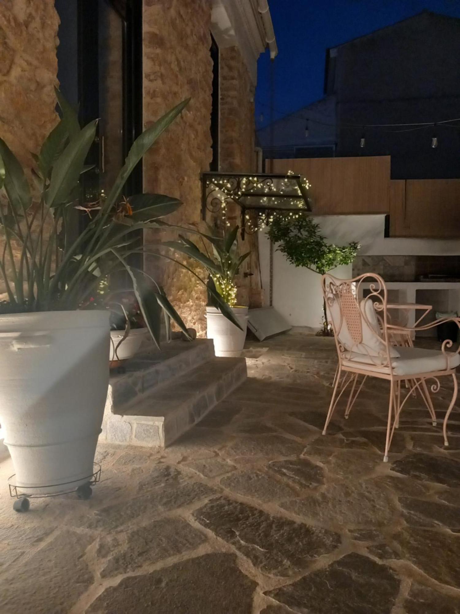 Stoa House Airport Apartment โกโรปิออน ภายนอก รูปภาพ