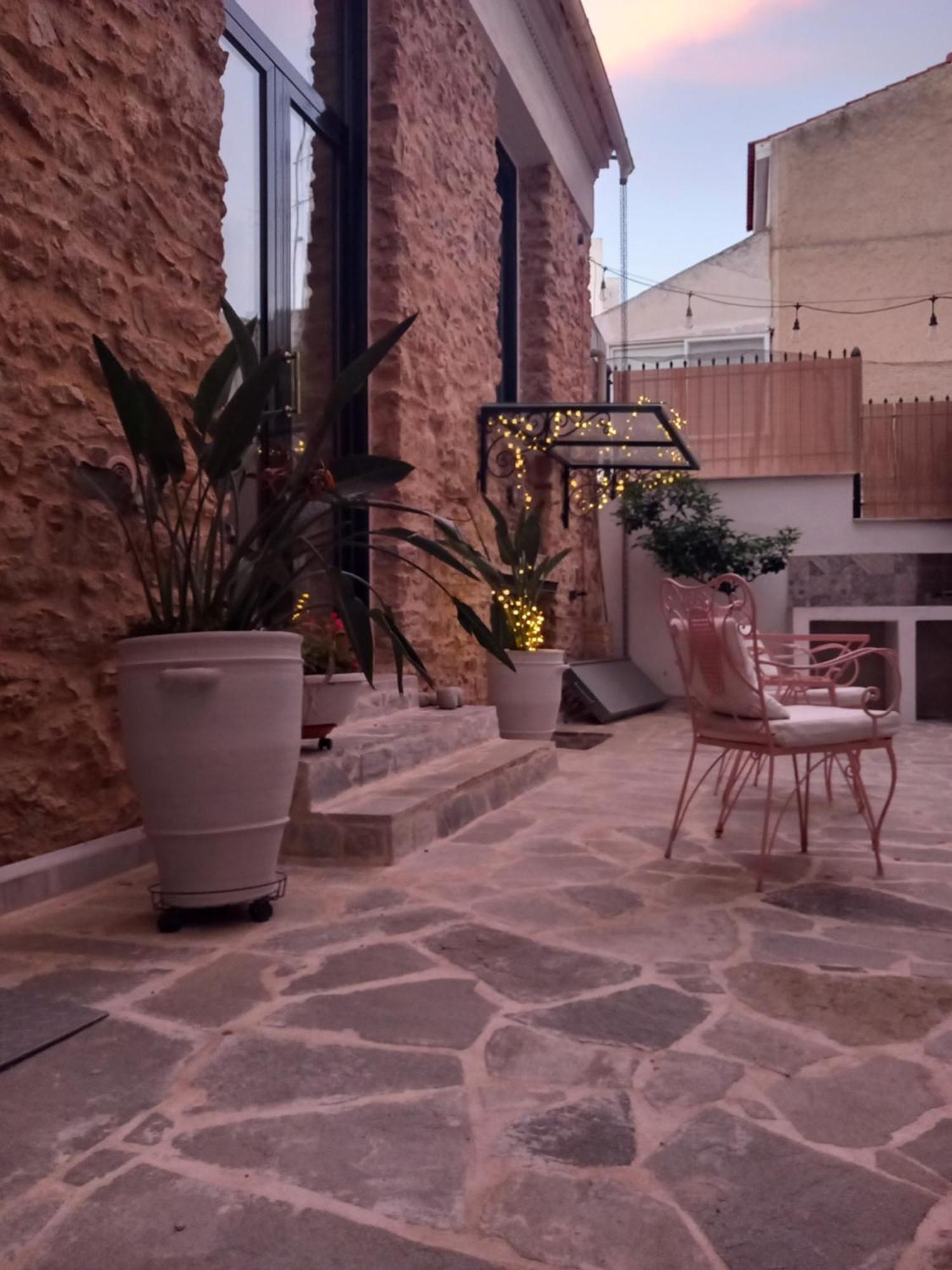 Stoa House Airport Apartment โกโรปิออน ภายนอก รูปภาพ