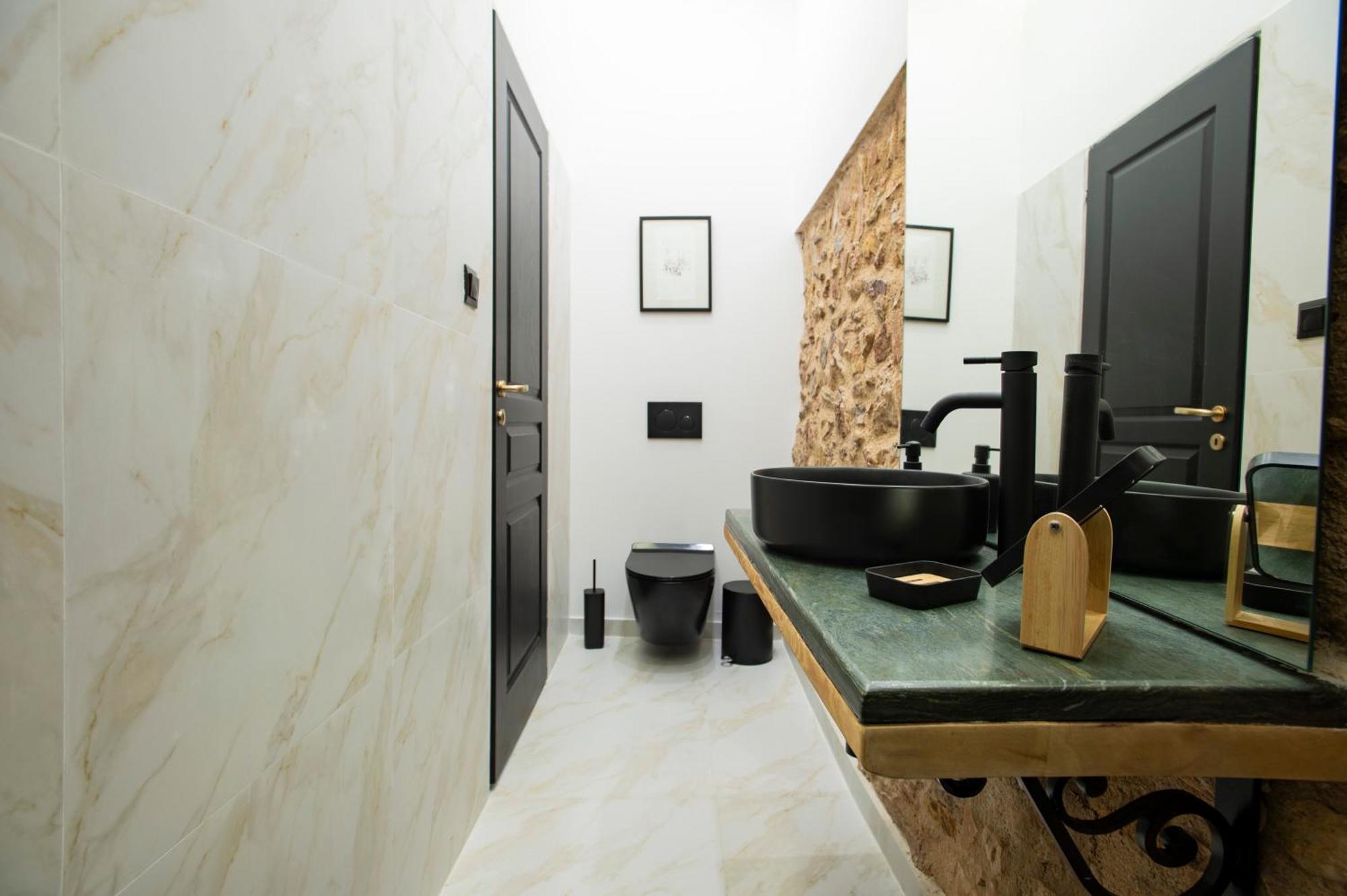 Stoa House Airport Apartment โกโรปิออน ภายนอก รูปภาพ