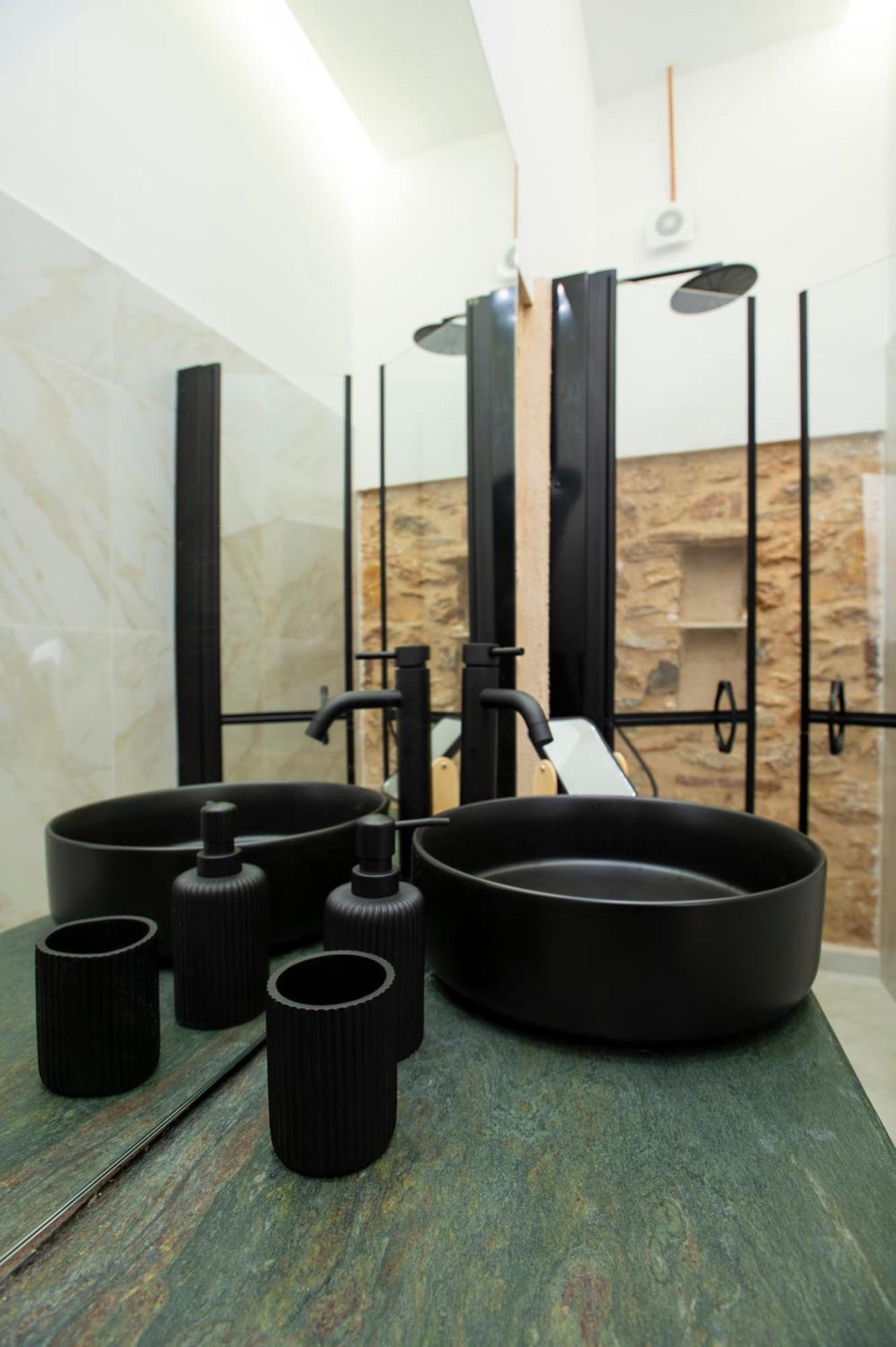 Stoa House Airport Apartment โกโรปิออน ภายนอก รูปภาพ