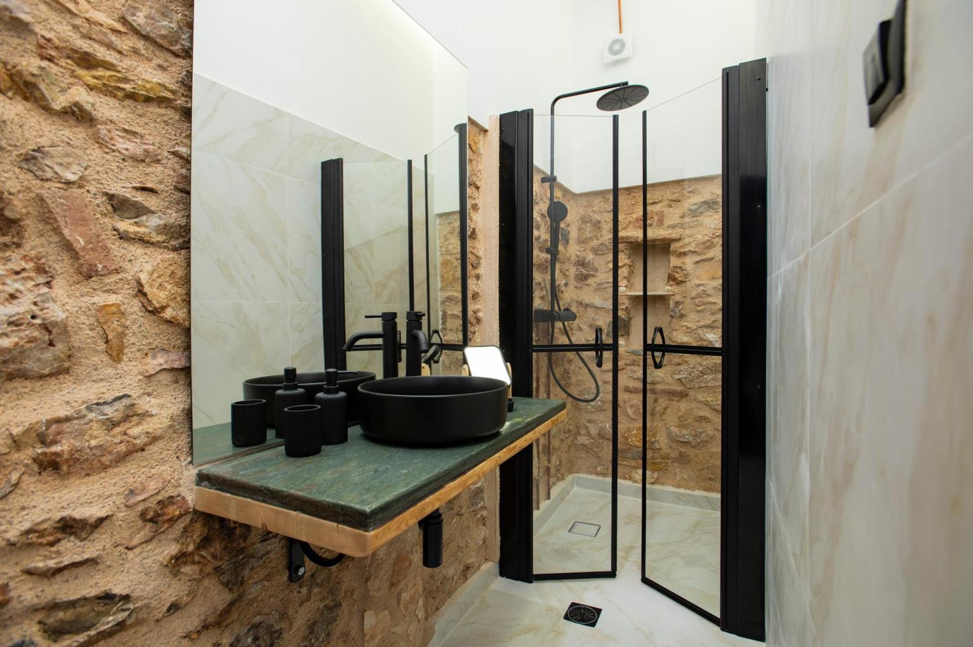 Stoa House Airport Apartment โกโรปิออน ภายนอก รูปภาพ